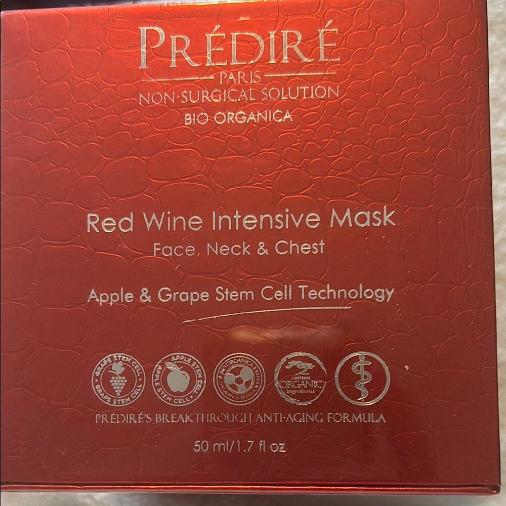 Red Wine Intensive Mask Face, Neck & Chest BRAND NEW IN BOX/SEALED